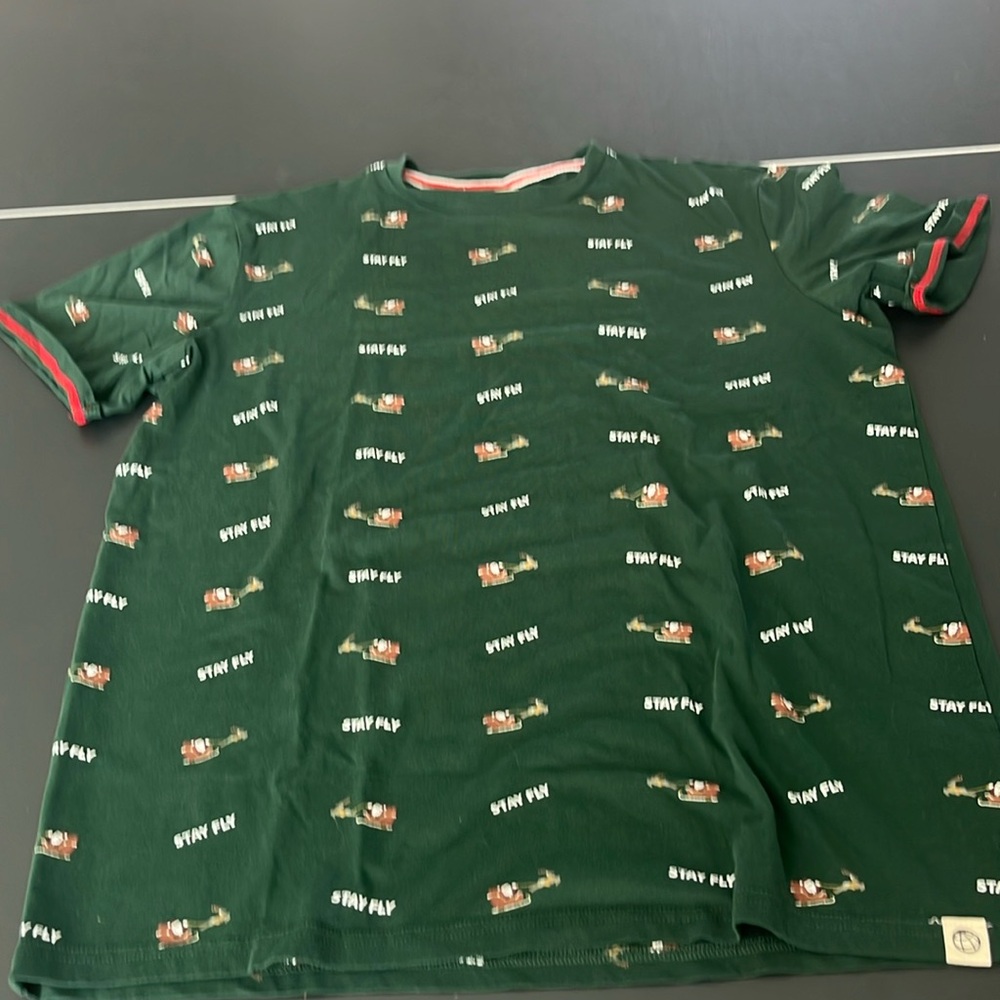 Free planet size large, men's funny Christmas tee, NWOT- ugly sweater party tee